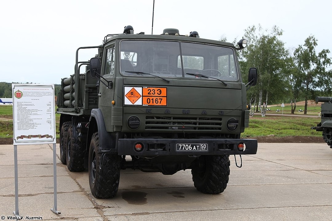 2F77M Russian 6x6 Transloading Truck (C)
